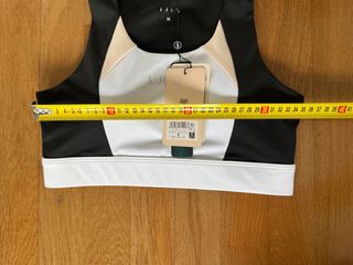 top deportivo TM. born living yoga