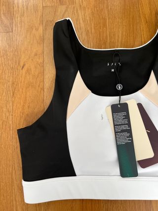 top deportivo TM. born living yoga