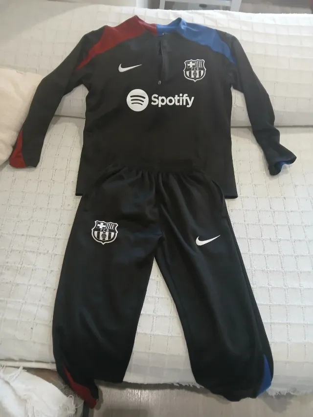 Chándal niño Nike Talla 14 FC Barcelona