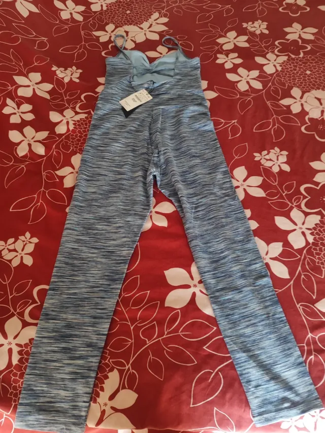 Mono deportivo mujer azul y blanco