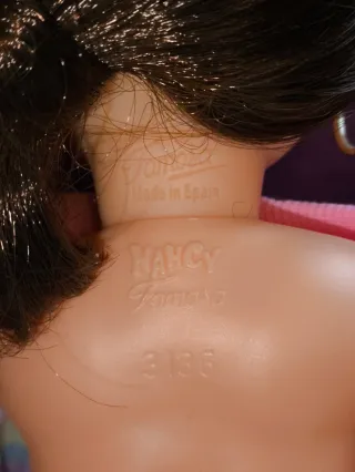 Nancy se viste de flamenca