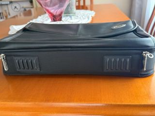 Maletín Targus Negro para Portátil