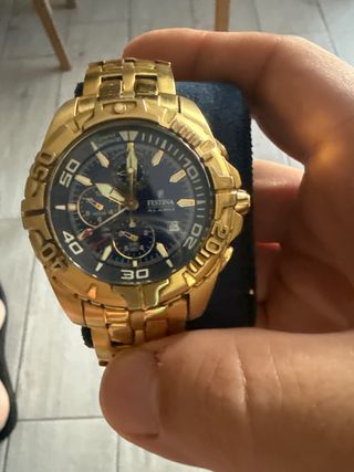 Reloj Festina Dorado y Azul Cronógrafo