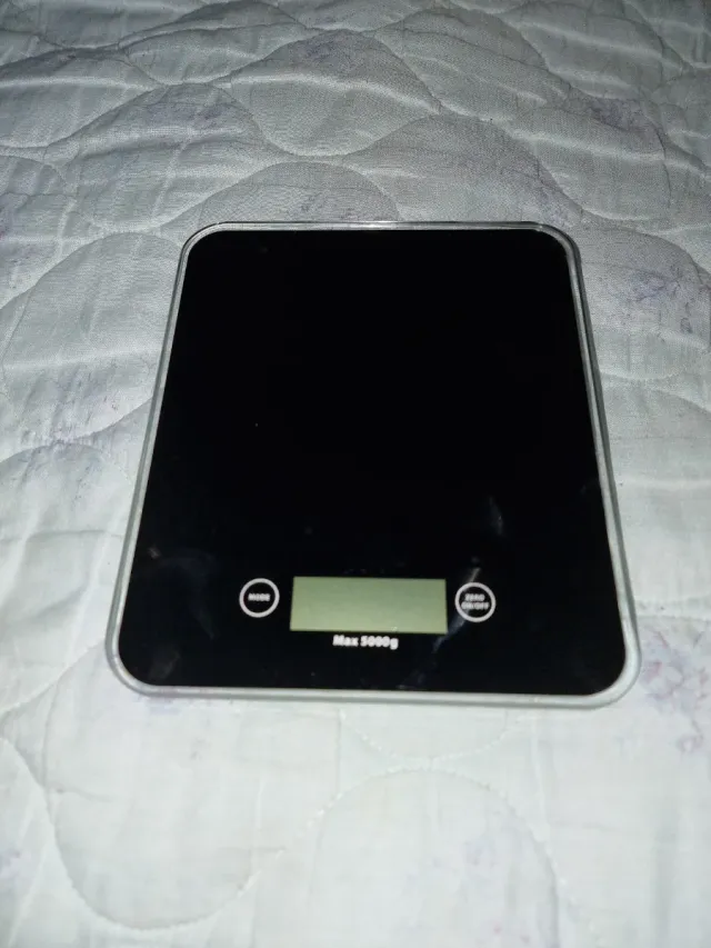 Báscula de cocina digital negra Axsom Max 5000g