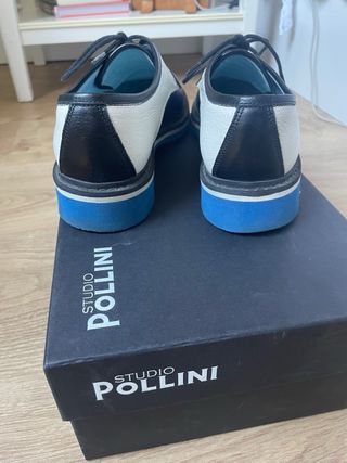 Zapatos Pollini Azul y Blanco