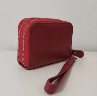 Cartera Roja con 2 Compartimentos y Asa