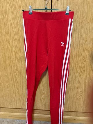 Mallas Adidas Essentials Cotton 3 Bandas Rojas