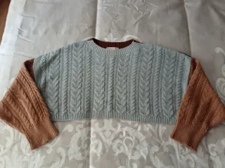 Jersey Stradivarius chica.