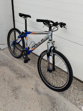 Bicicleta Trek 4700 M (26)