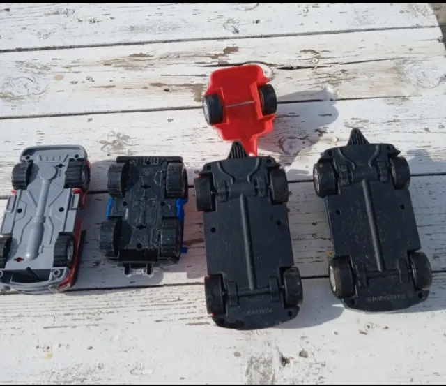 Lote estación de bomberos y coches