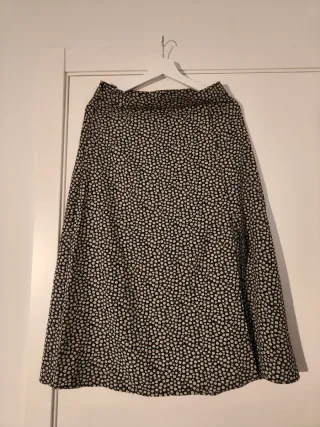 Falda estampada floral