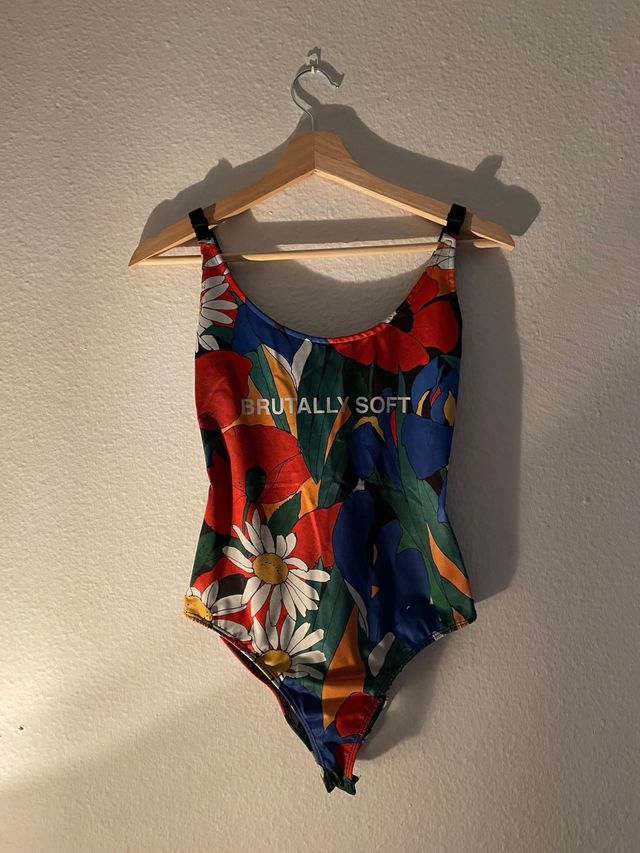 Body Zara floral multicolor