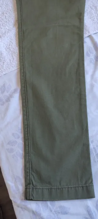 Pantalones Chinos Verdes