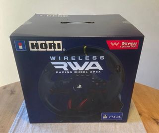 Volante Thrustmaster per PS4 e PC