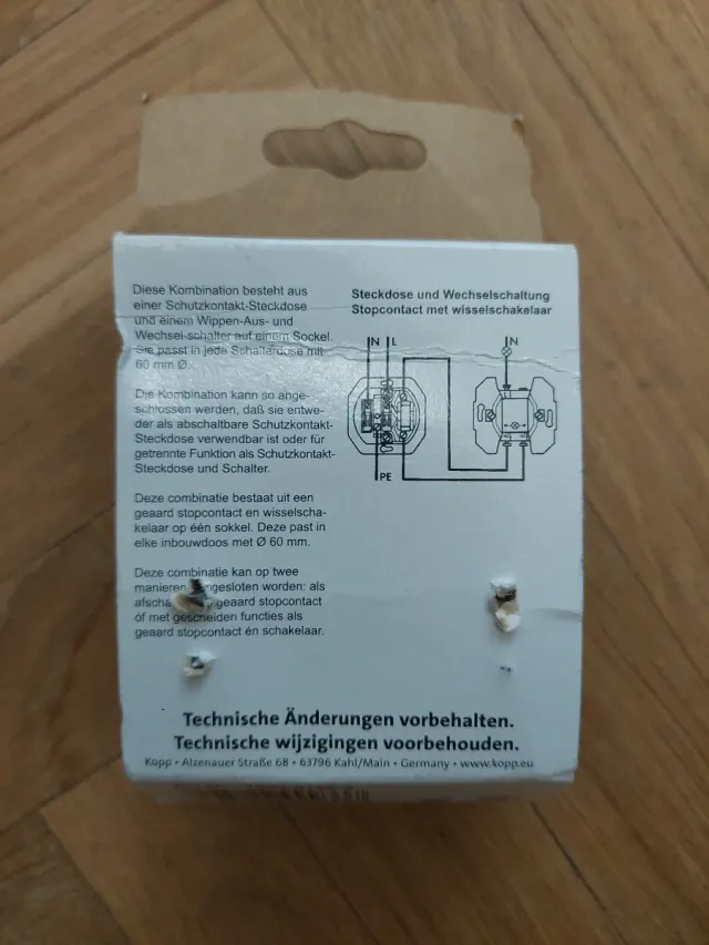 Enchufe con interruptor Kopp