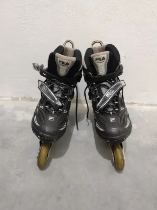 Patines Fila Negros y Grises