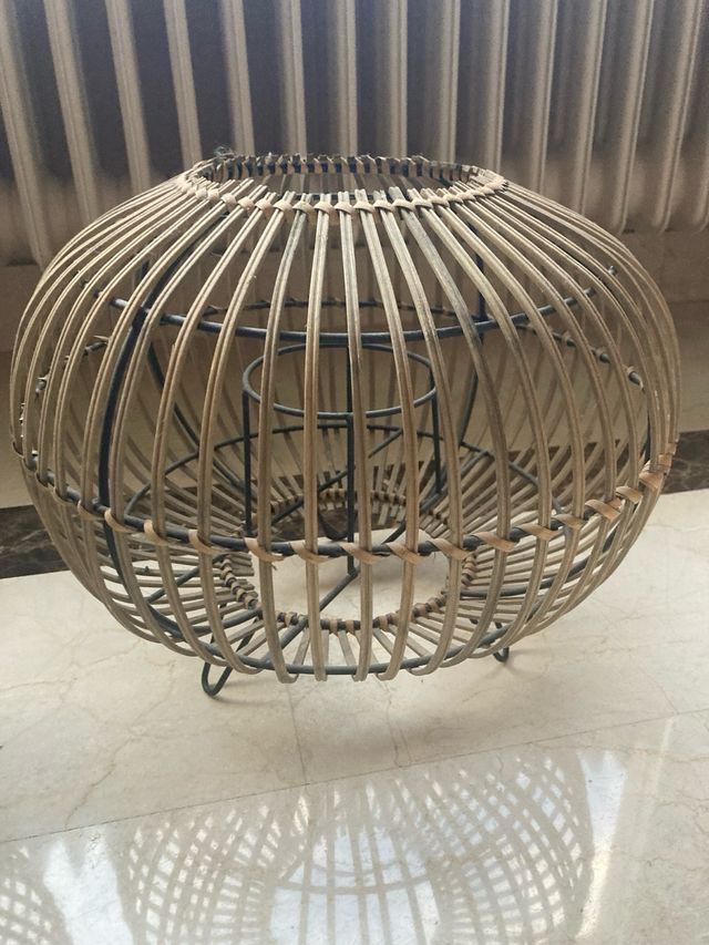 Portavelas de bambú y metal