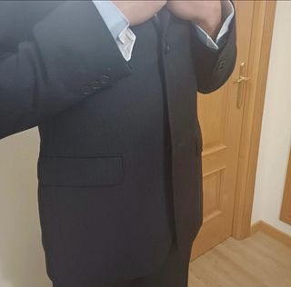 Traje de hombre negro