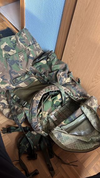 Mochila Altus Militar 100L Camuflaje