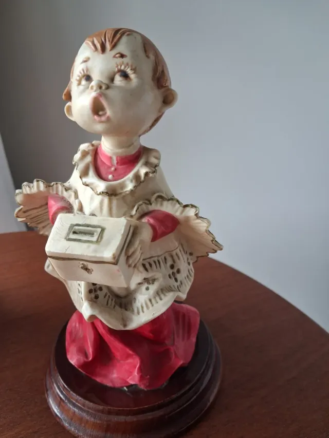 Figuras de monaguillos cantores (Set de 4)