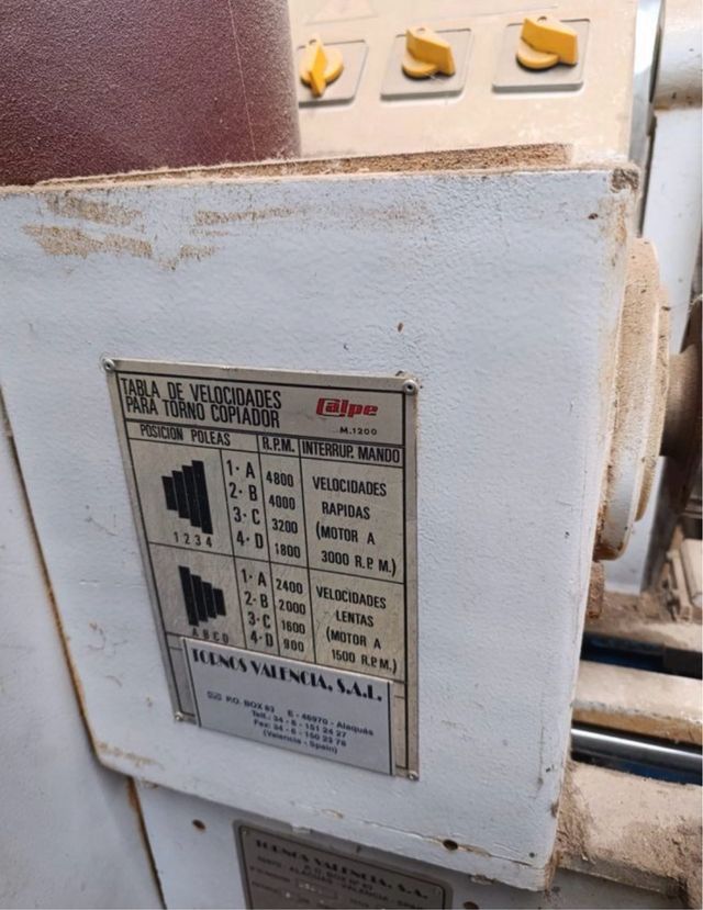 Torno de madera profesional