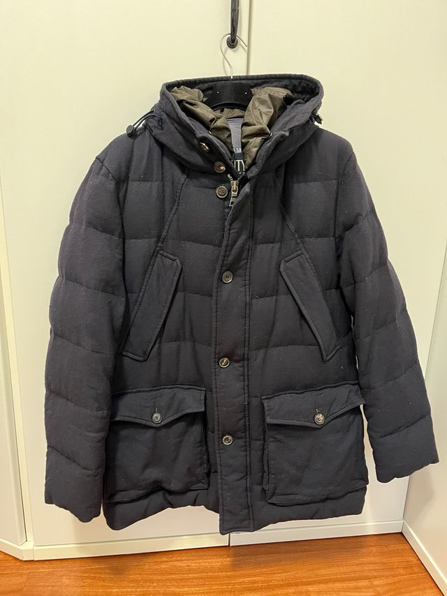 Capo spalla blu e grigio