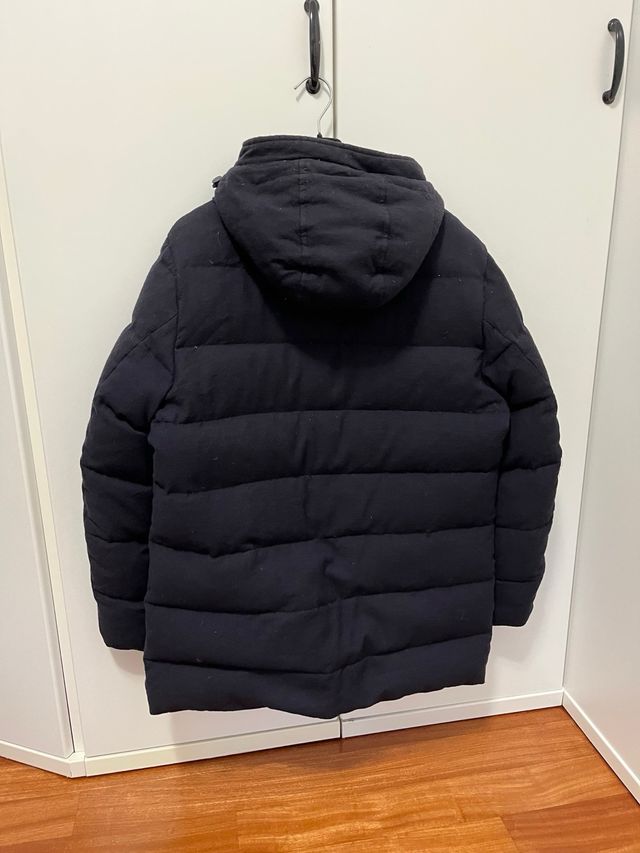 Capo spalla blu e grigio