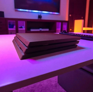 Ps4 Pro 1TB con Mando drift