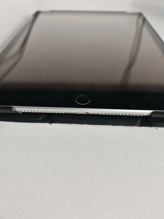 Apple iPad 9ª Gen 256GB Wi-Fi (2021)