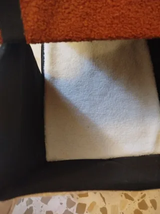 Casita para perros beige y marrón nueva a estrenar