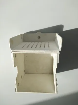 Caja de reloj Diesel blanca