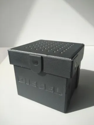 Caja vacía reloj Diesel
