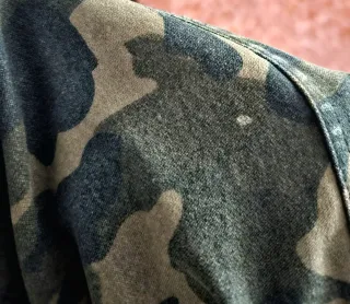 Pantalones tipo leggins camuflaje