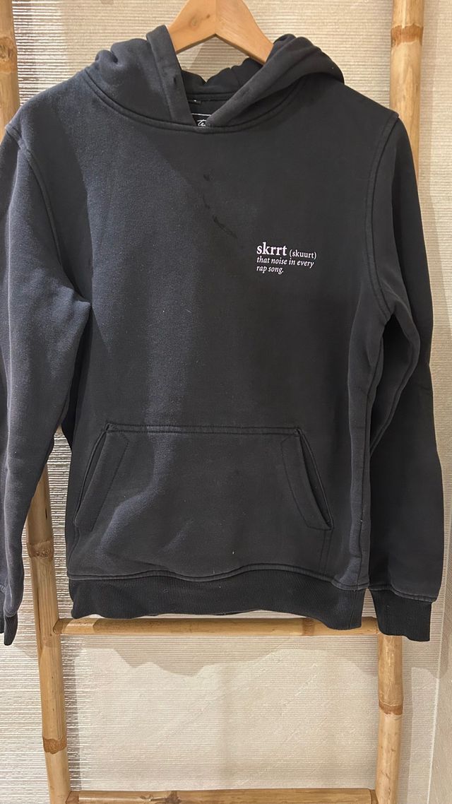 Sudadera con capucha negra talla S