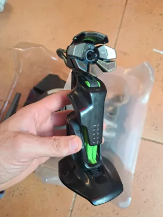 Cyborg F.L.Y. XBOX 360 Flight Stick