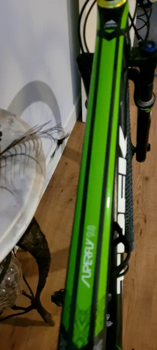 Bicicleta Trek Superfly 9.8 Carbono MTB