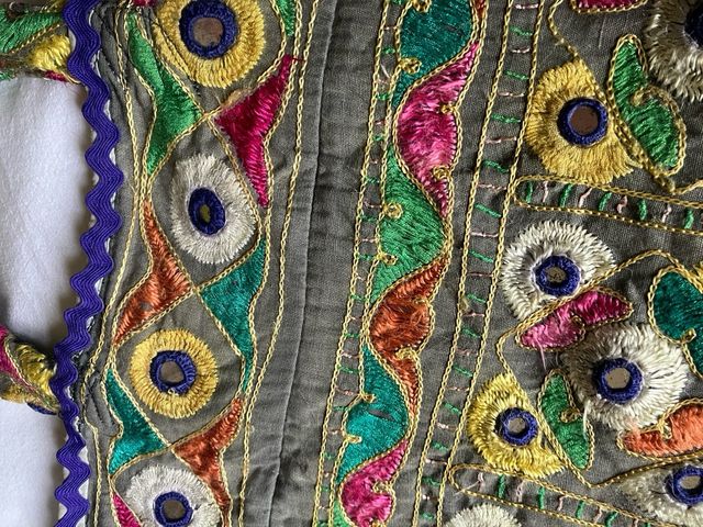 Bolso étnico India tela bordada espejos