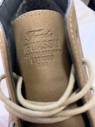 Botas de vestir sin usar