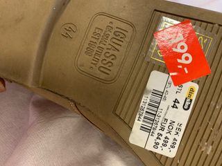 Botas de vestir sin usar