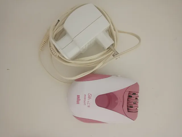 Silk-épil Braun depiladora rosa y blanca