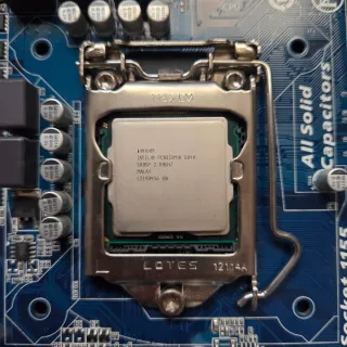 Placa Base Gigabyte GA-H61M-DS2