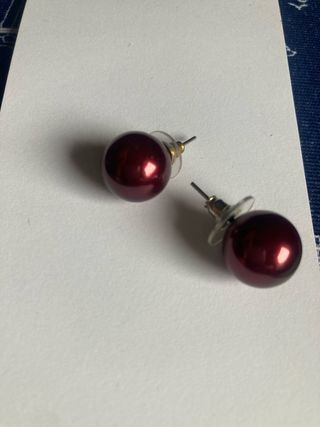Pendientes bolas granates
