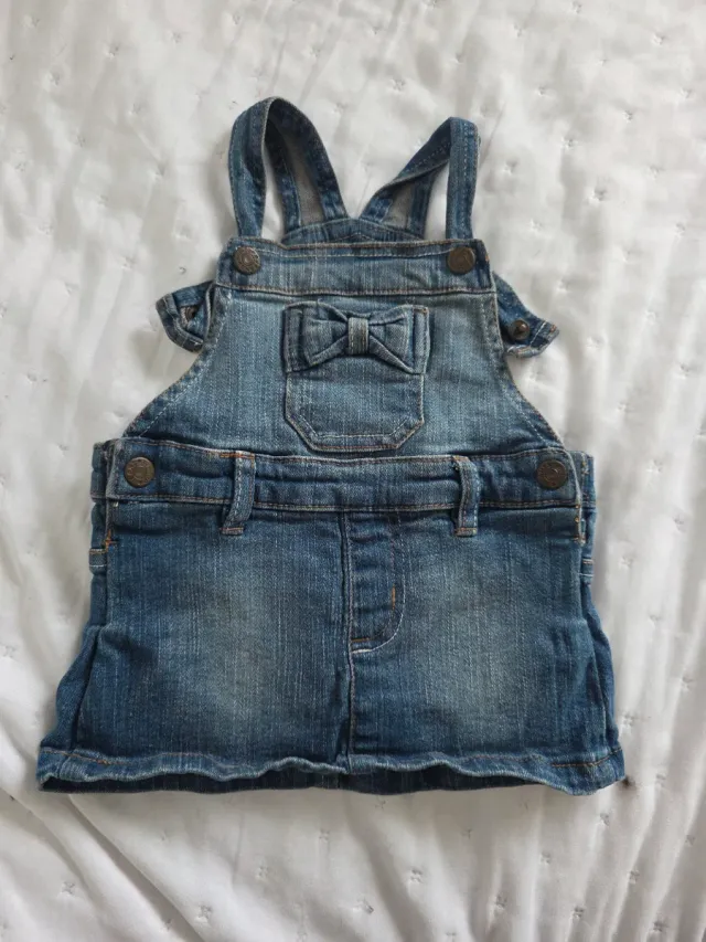 Mono de bebé vaquero con lazo