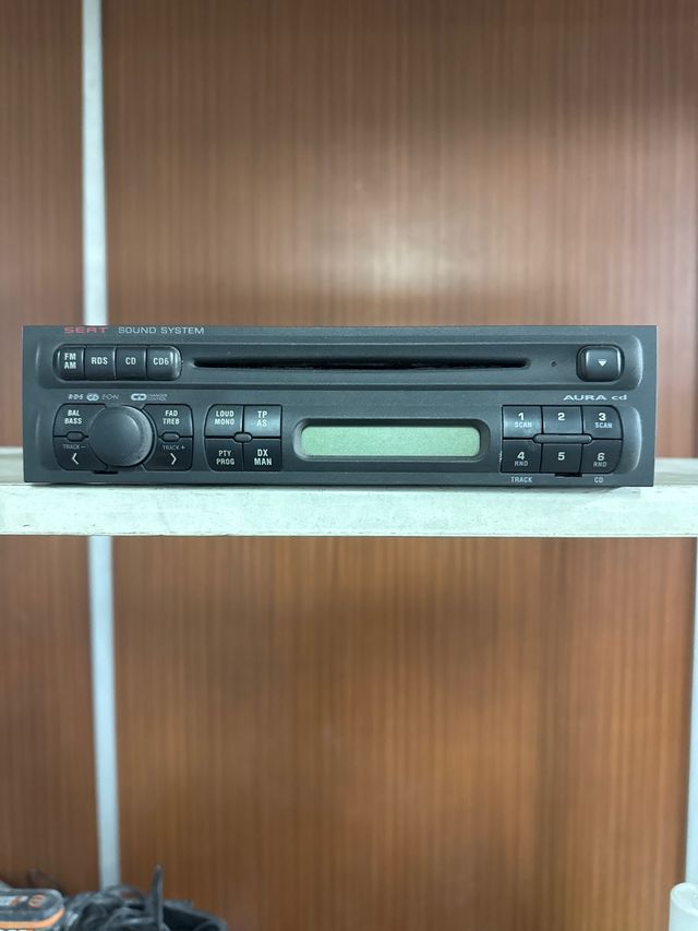 Radio CD SEAT Aura