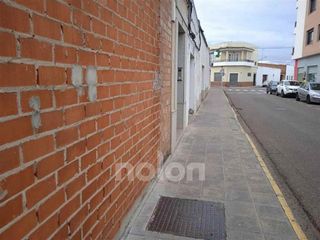 Local comercial en venta en Montijo