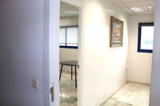 Nave industrial en venta en Camas