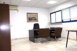 Nave industrial en venta en Camas