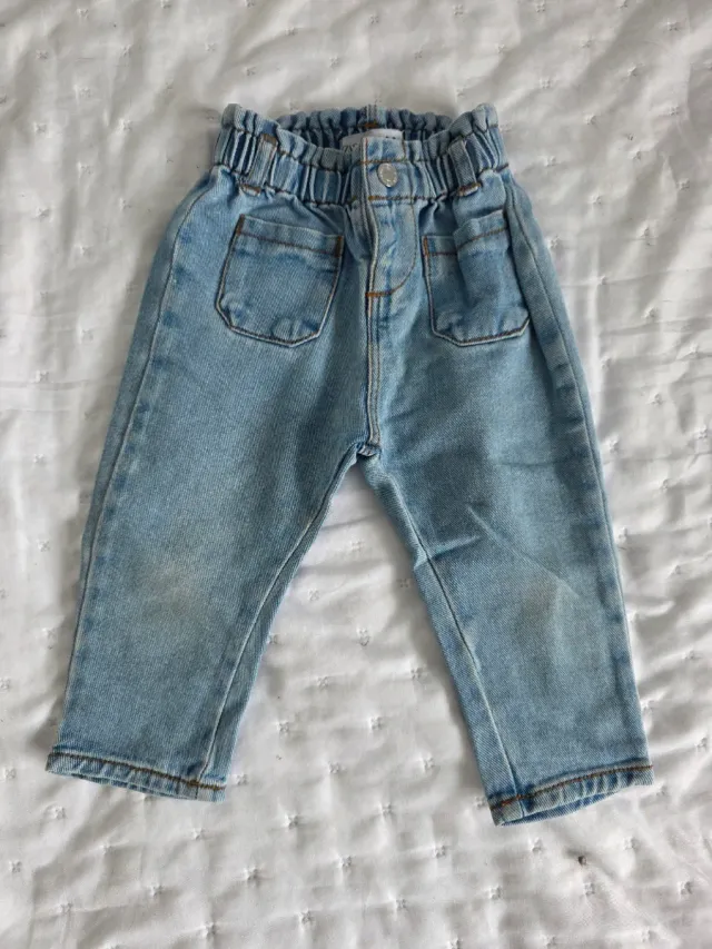 Pantalón vaquero Zara bebé