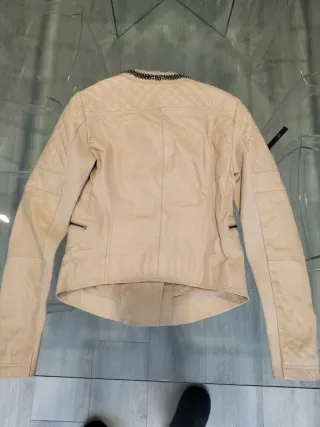 Cazadora cuero Goes beige