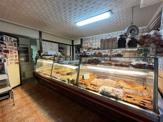 Local comercial en venta en Avenida de la Paz en Xirivella